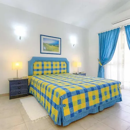 Sleeps 10 Air Con Wifi 빌라